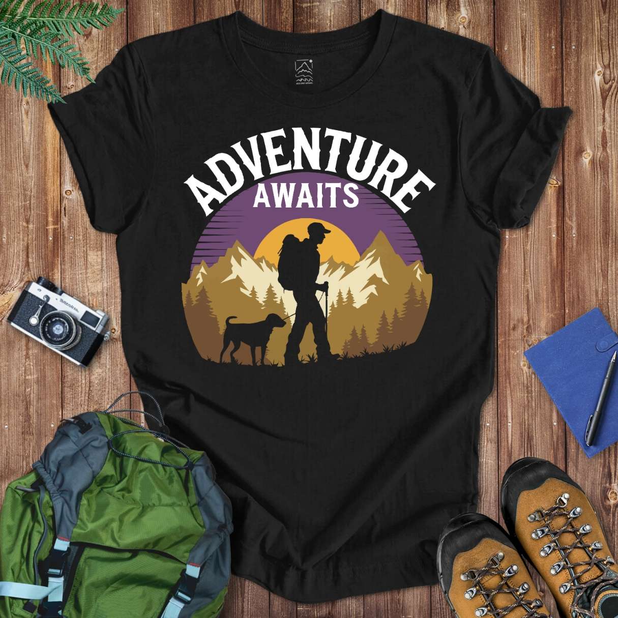 Adventure Dog Tee T-Shirt Black / S