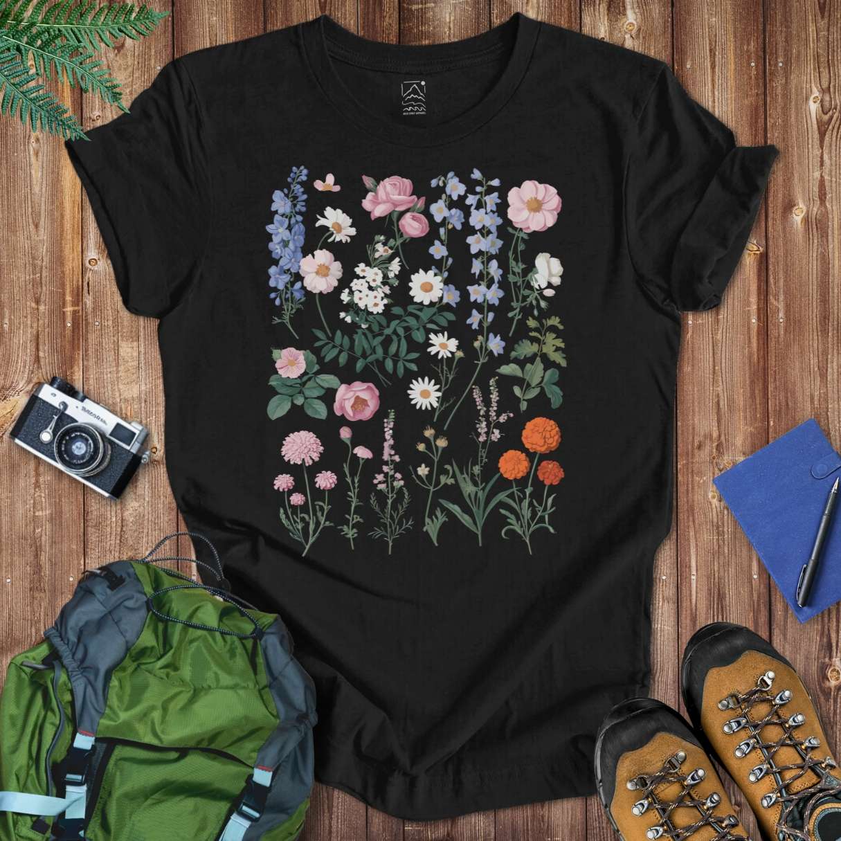 Botanical Tee T-Shirt Black / S