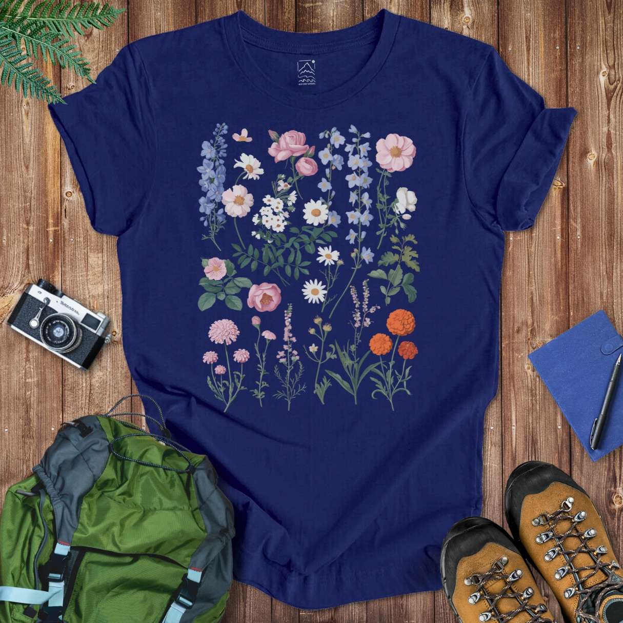 Botanical Tee T-Shirt Navy / S