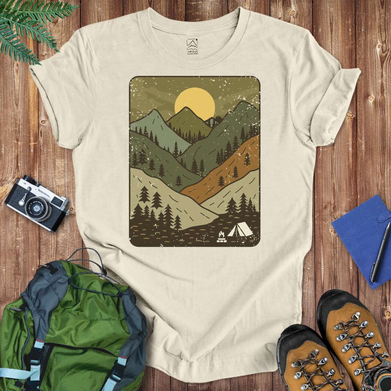 Camping Nostalgia Tee T-Shirt Natural / S