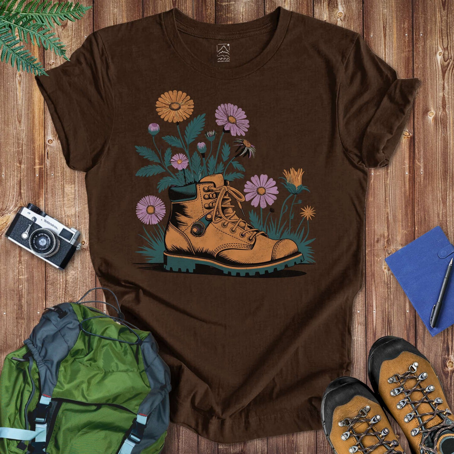 Flower Boot Tee T-Shirt Brown / S