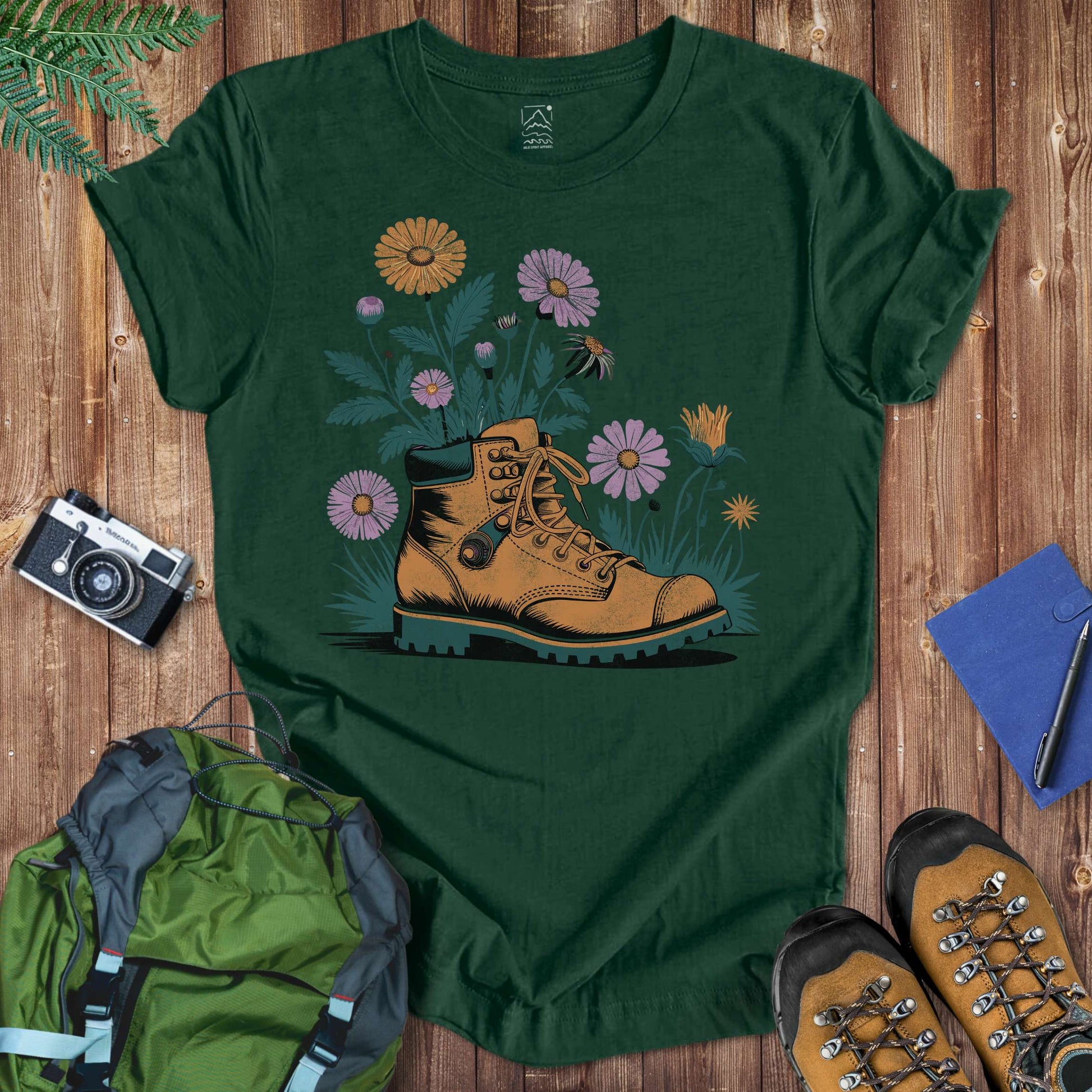 Flower Boot Tee T-Shirt Forest / S