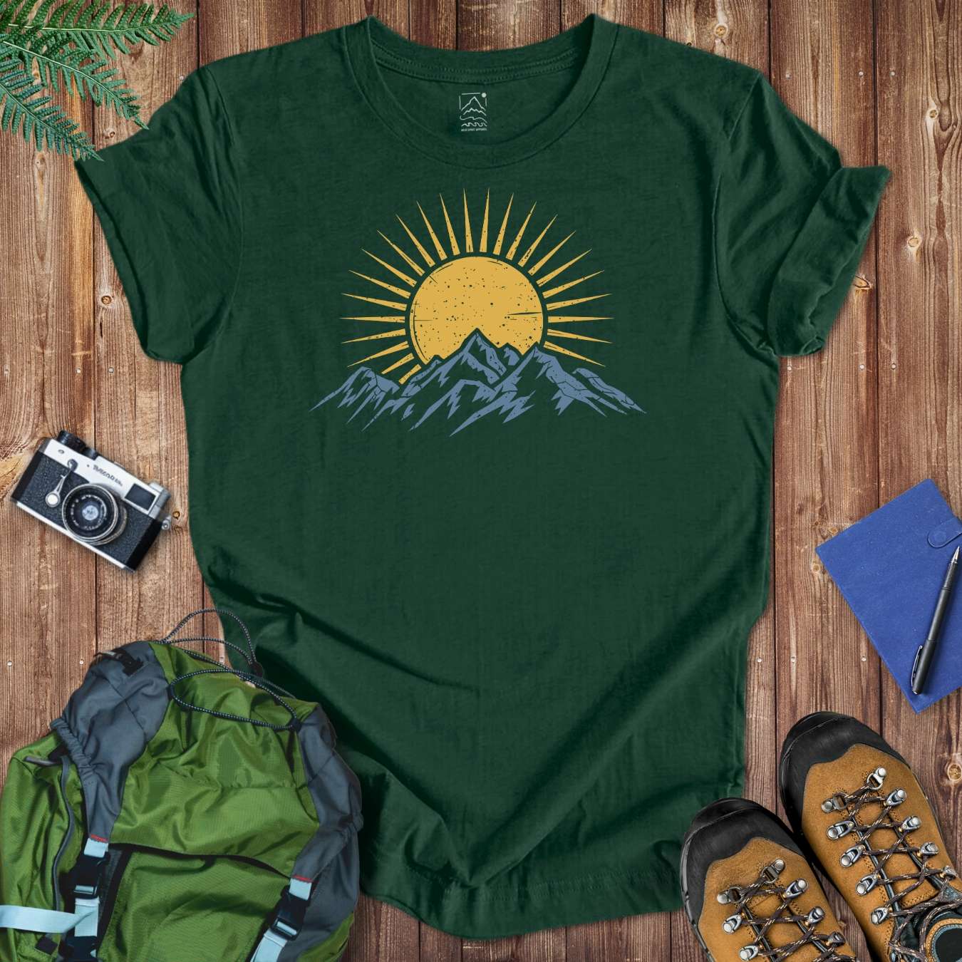 Hiding Sun Tee T-Shirt Forest / S