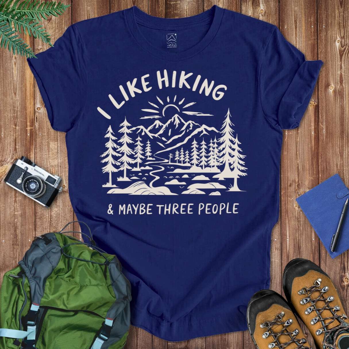 Hiking & 3 Tee T-Shirt Navy / S