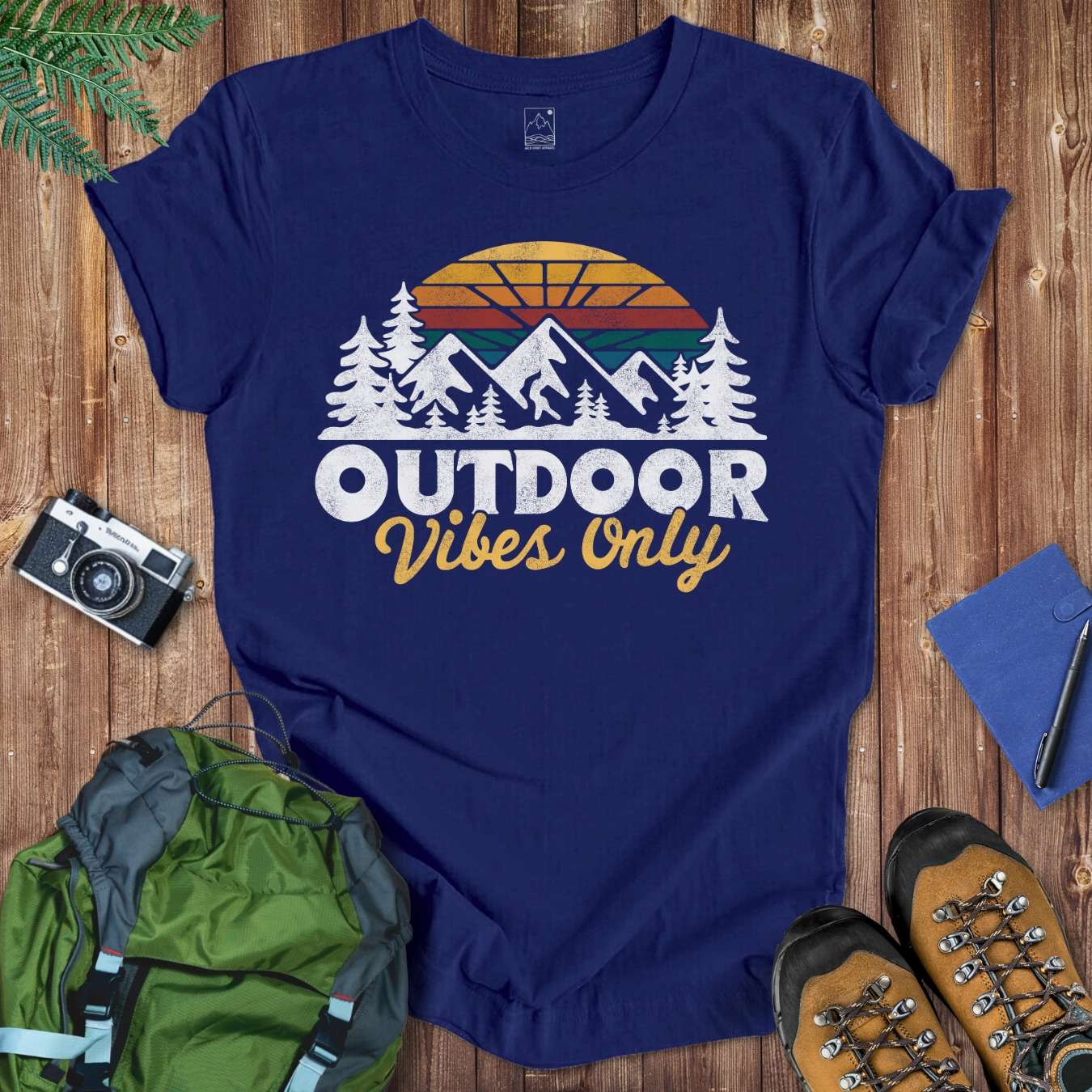 Outdoor Vibes Tee T-Shirt Navy / S