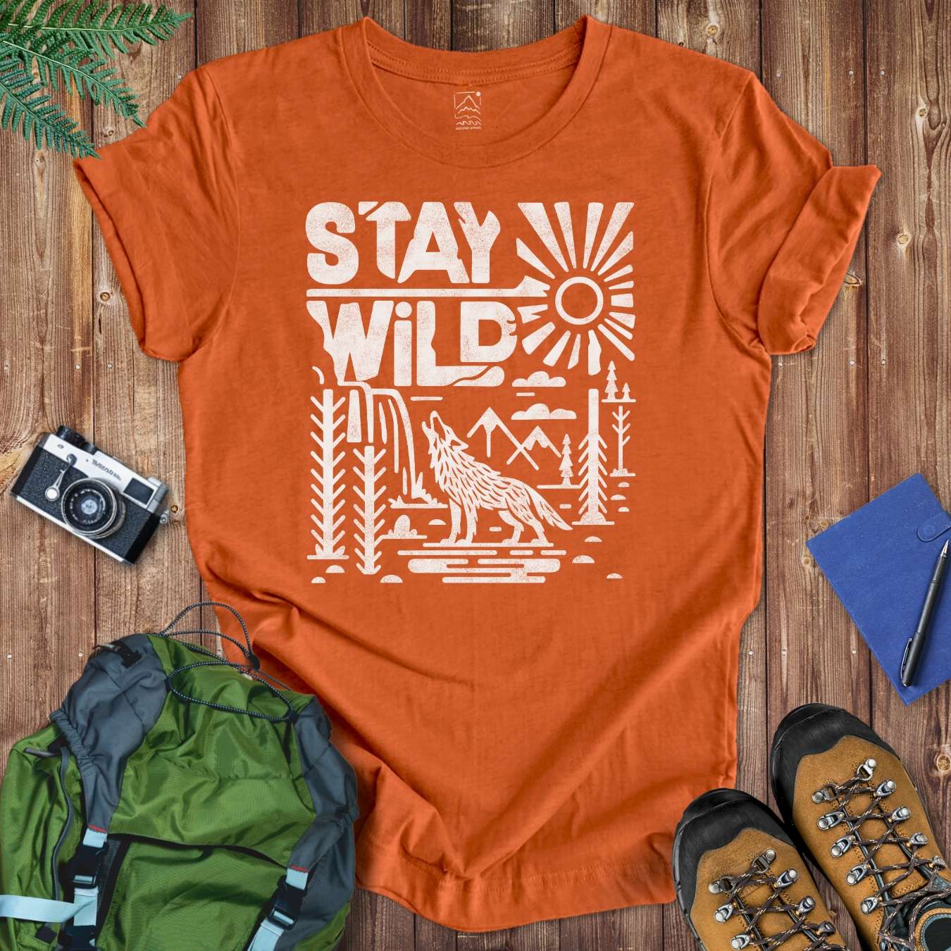 Stay Wild Wolf Tee T-Shirt Autumn / S