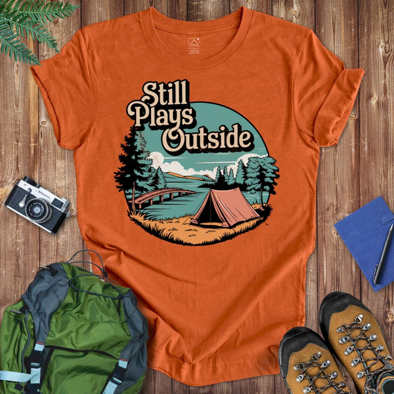 Still Plays Outside Tee T-Shirt Autumn / S