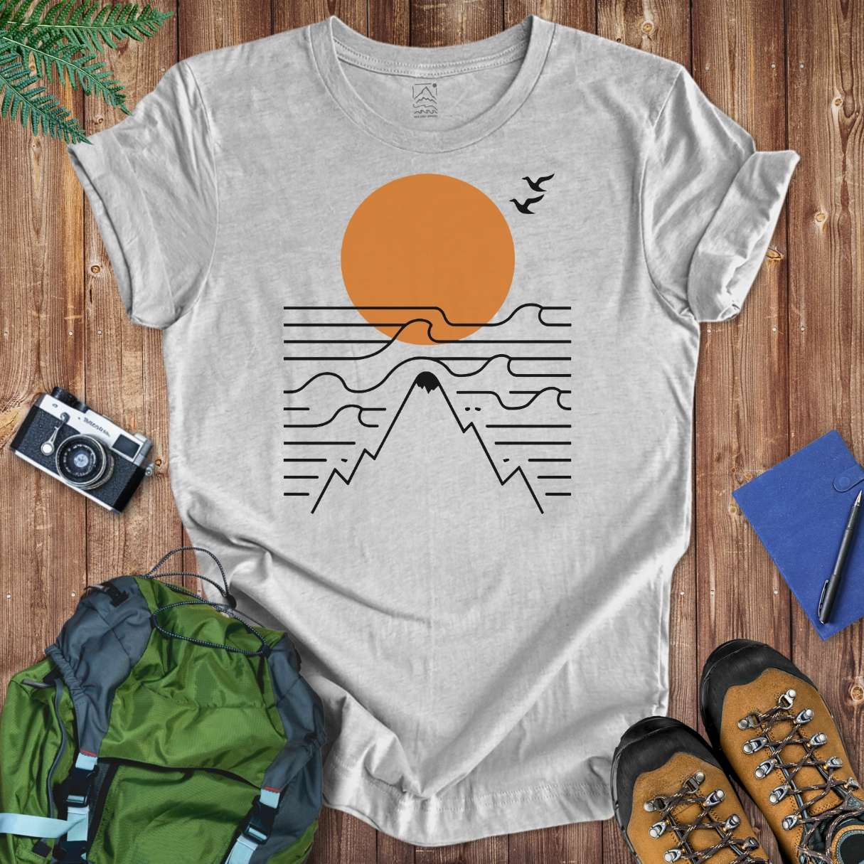 Sun & Waves Tee T-Shirt Athletic Heather / S