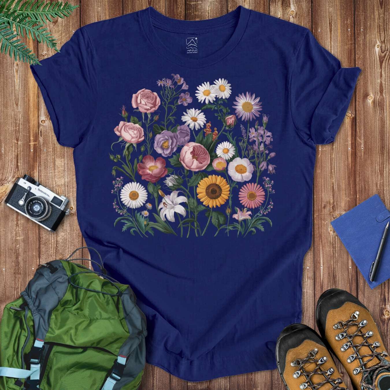 Wild Meadow Tee T-Shirt Navy / S